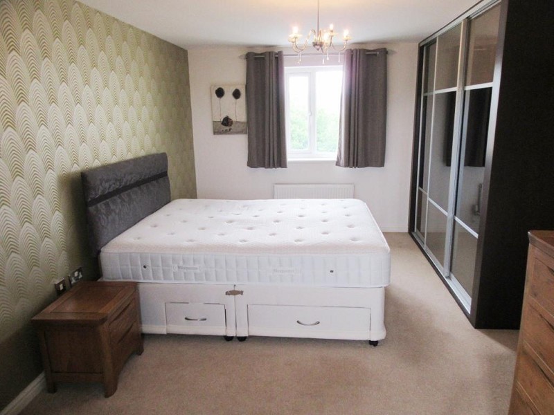 Master Suite with ensuite & dressing room