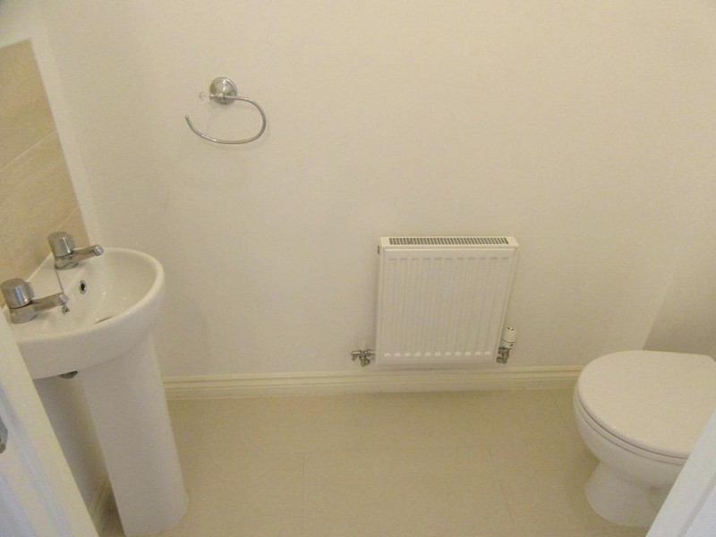 Cloakroom/w.c
