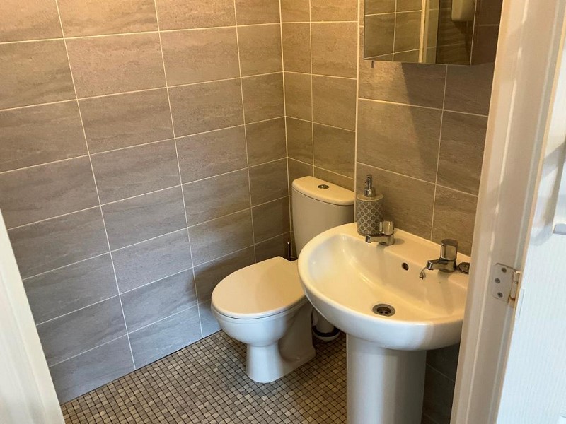 En-suite shower room