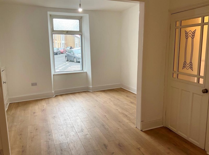 Property Photo #3
