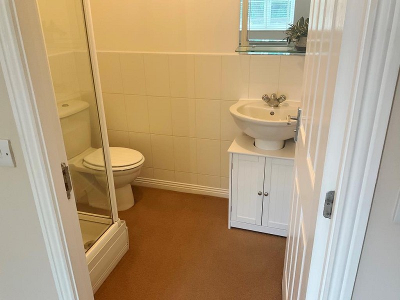 En-suite shower room